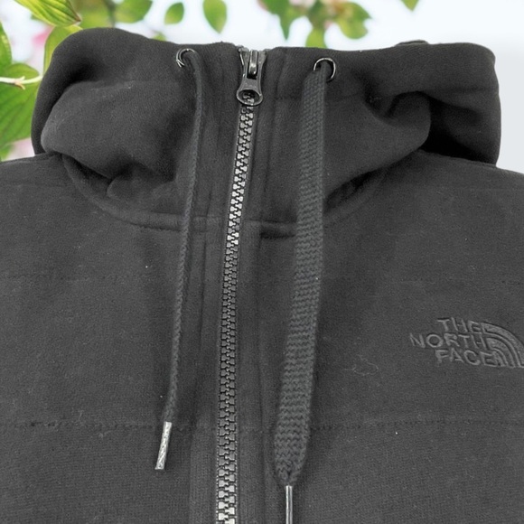 The North Face Hoodie - Picture 3 of 5